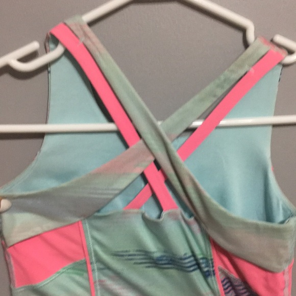 Ivviva tanktop cross in the back (size 10) - Picture 3 of 5